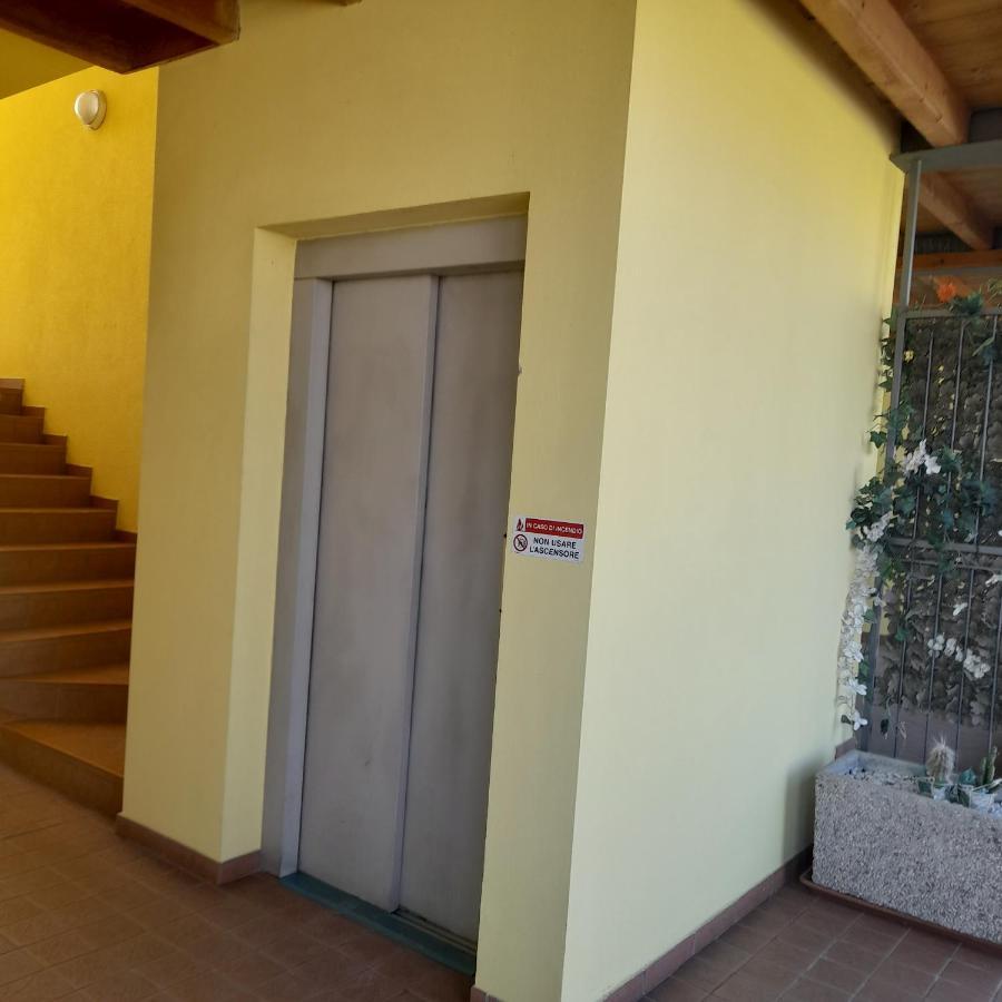 Apartmán Garda Felice Desenzano del Garda Exteriér fotografie