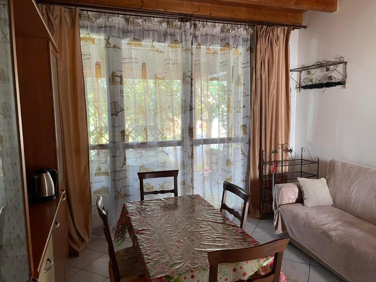Apartmán Garda Felice Desenzano del Garda Exteriér fotografie